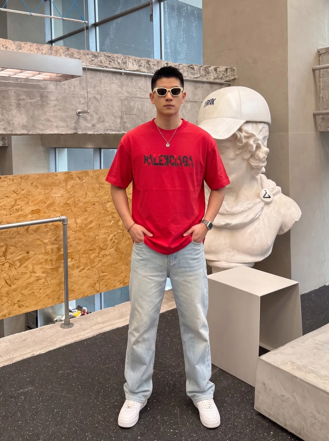 P100✨🔥 [BALENCIAGA] 2026FW short-sleeved T-shirt Premium 26s double yarn 300g fabric embroidery fraying process Color: Black White Red Size: S M L XL 2XL